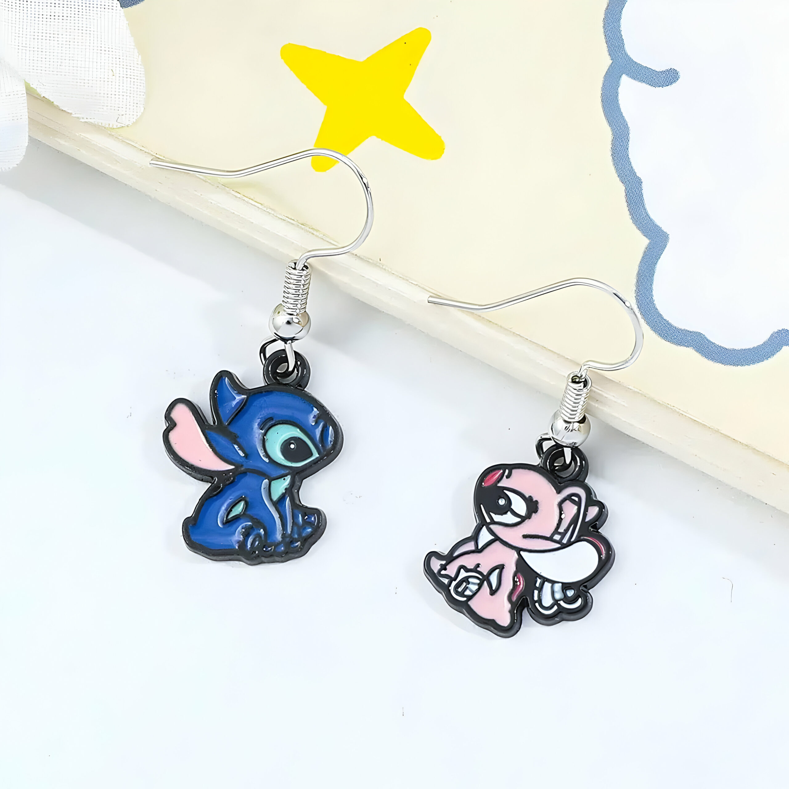 Boucle d’oreille Disney Stitch et Angel en alliage de zinc – Image 3