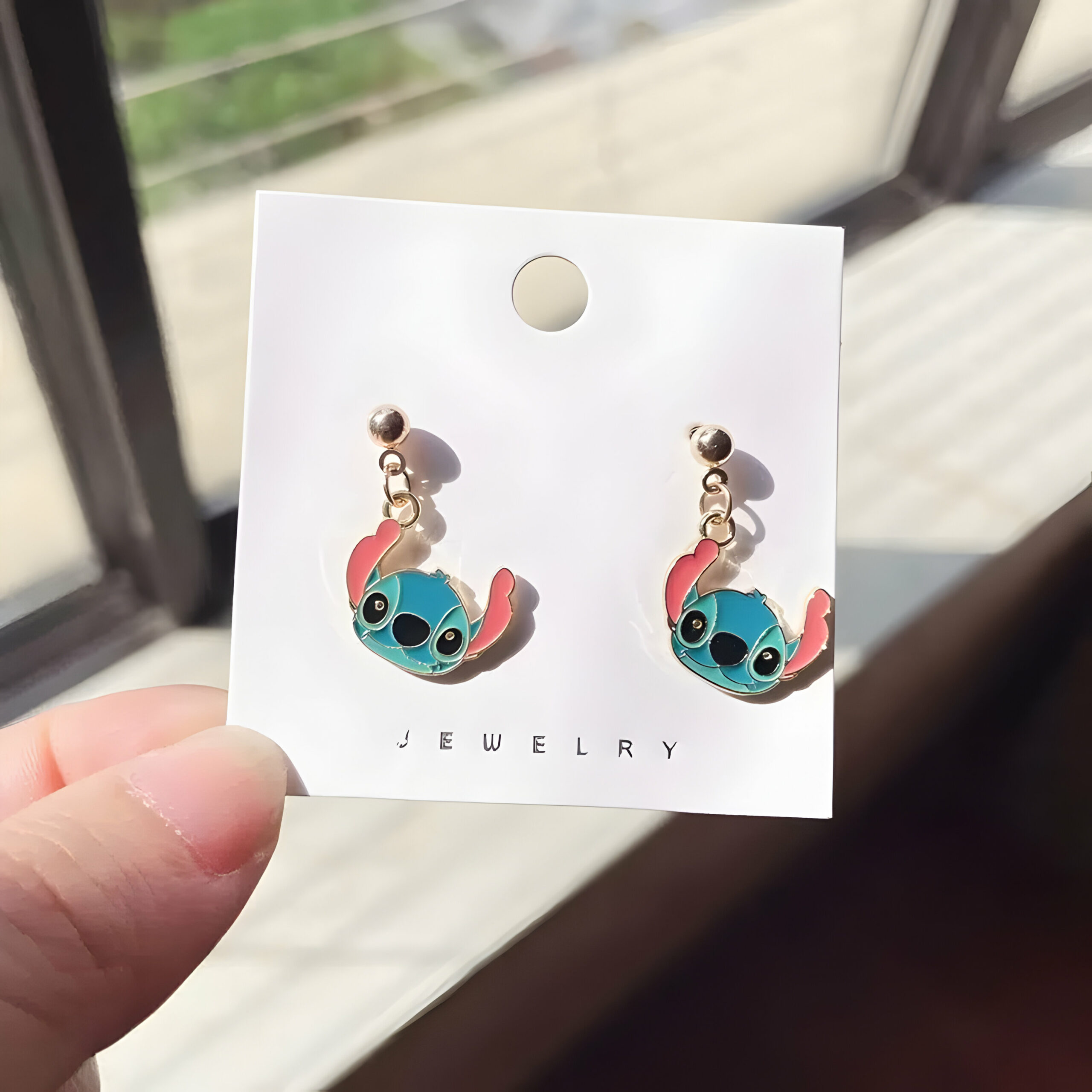Boucle d’oreille Stitch 2cm en alliage de zinc pour fille – Image 3