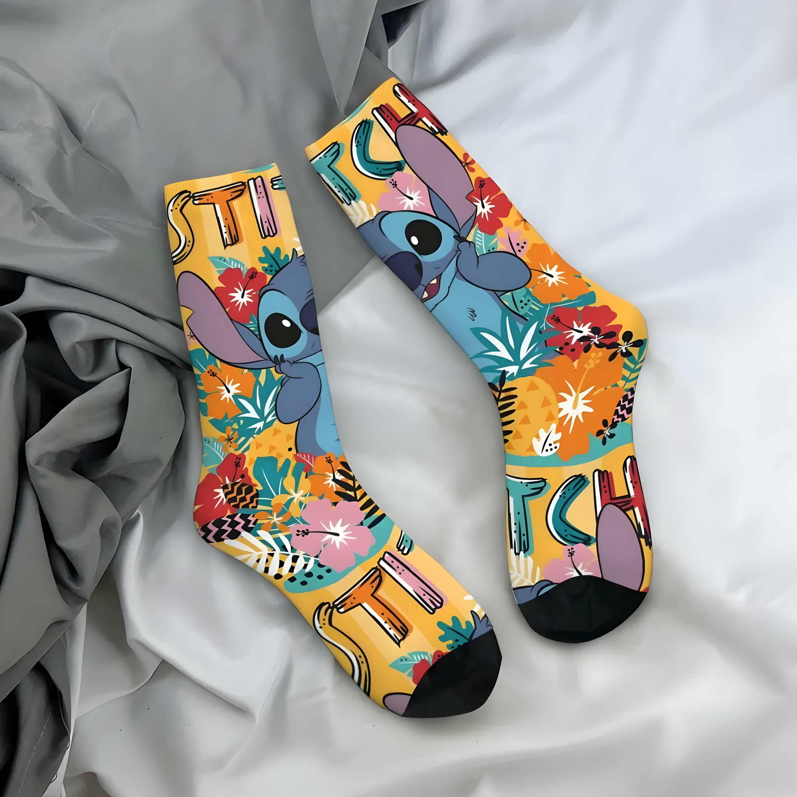 Chaussettes Stitch motif tropical – Image 2