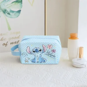 Trousse de Toillette Stitch fleurs lilas