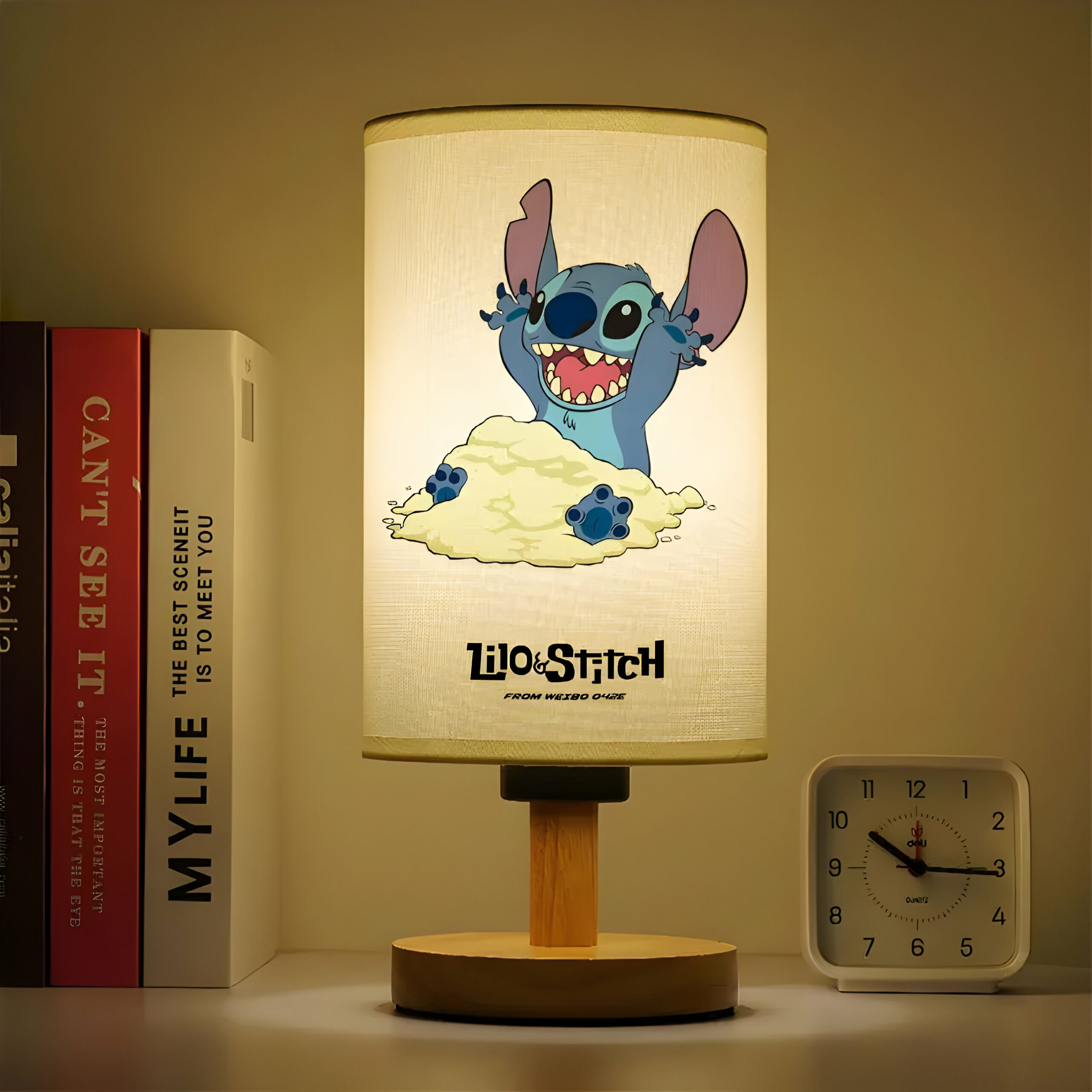Lampe Disney Stitch en Bois et Nylon 30x14cm pour chambre d’enfant – Image 4