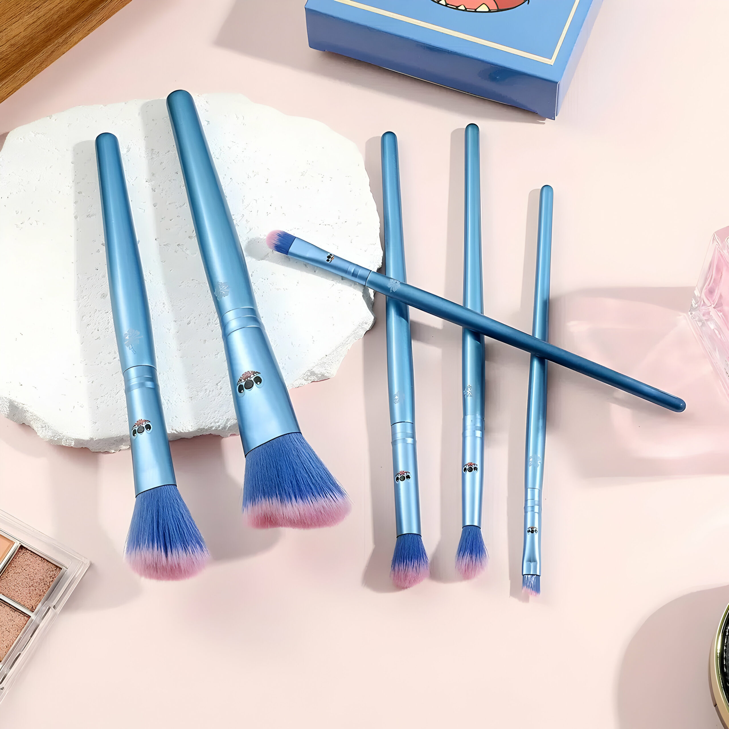 Set de 6 pinceaux de maquillage Stitch en plastique – Image 2