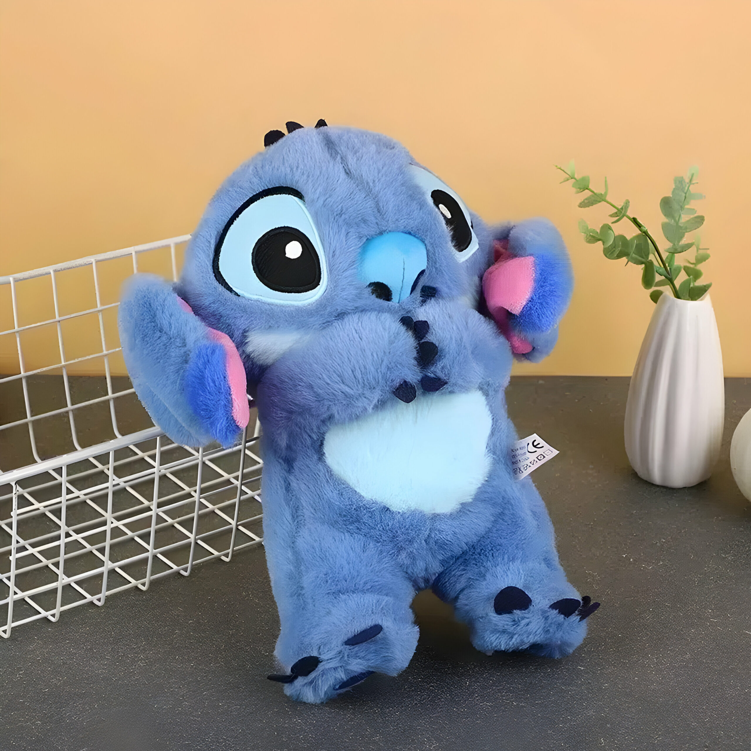 Stitch Disney en peluche lumineuse 20cm – Image 3