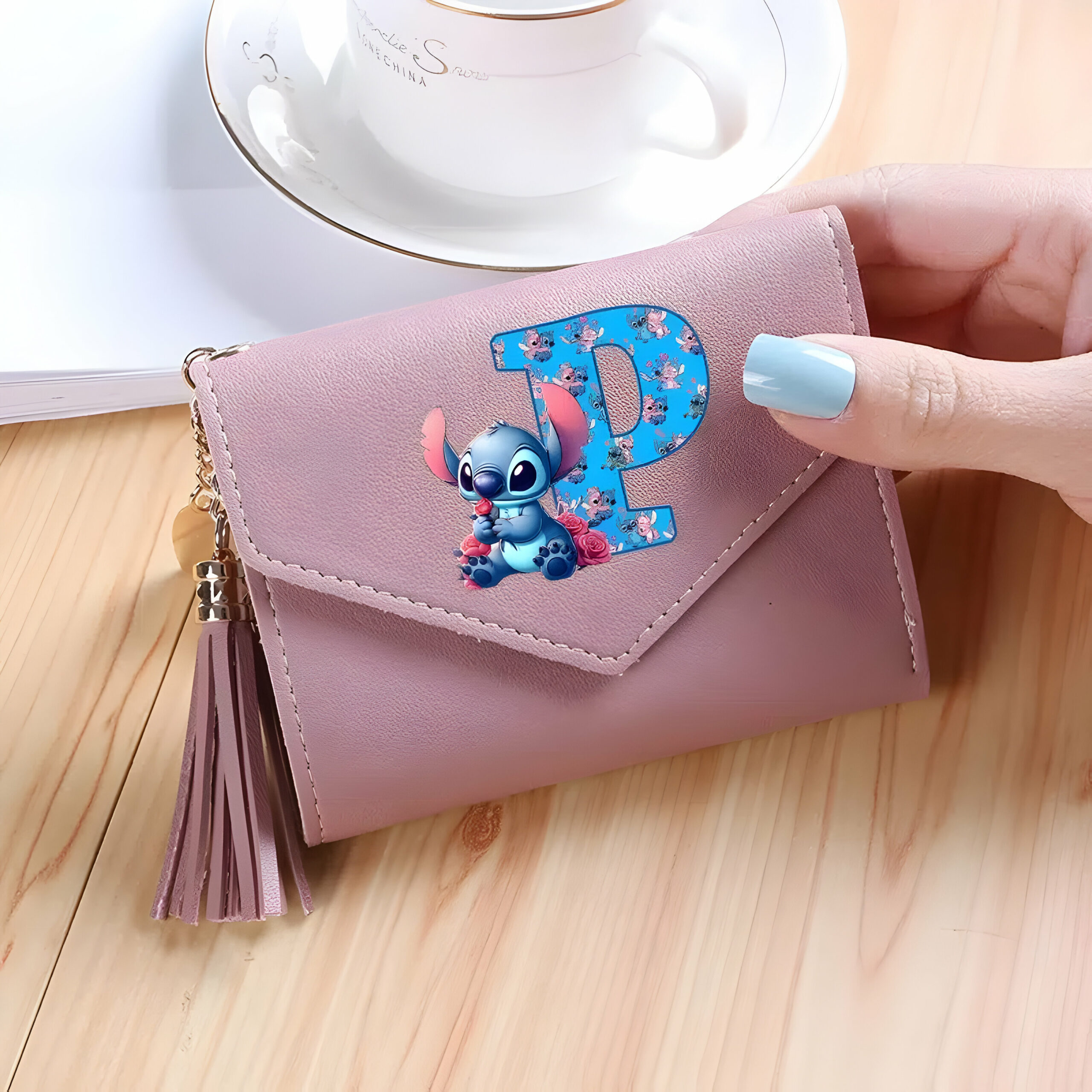 Porte-monnaie carré Stitch en simili cuir, modèle lettre – Image 5