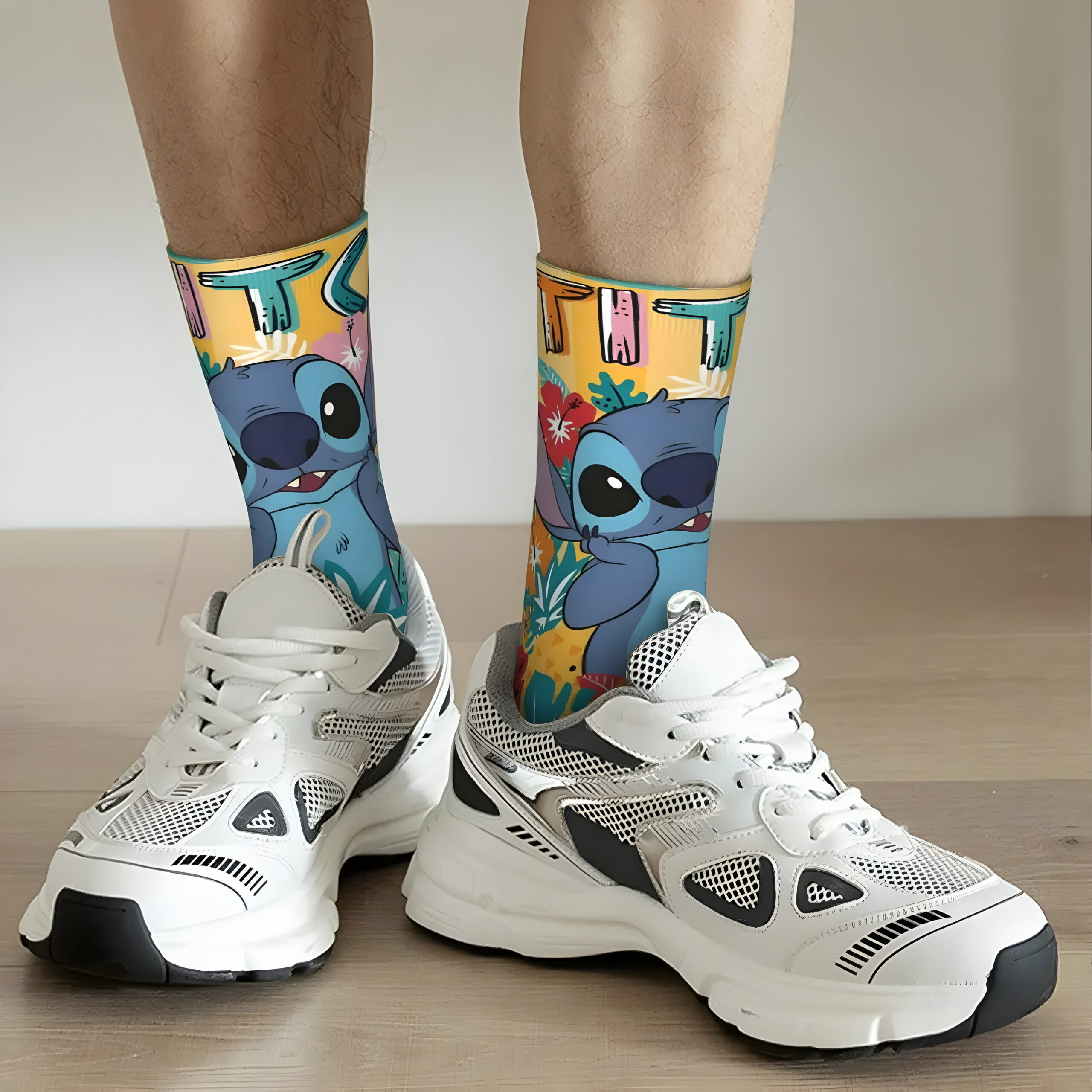 Chaussettes Stitch motif tropical – Image 3