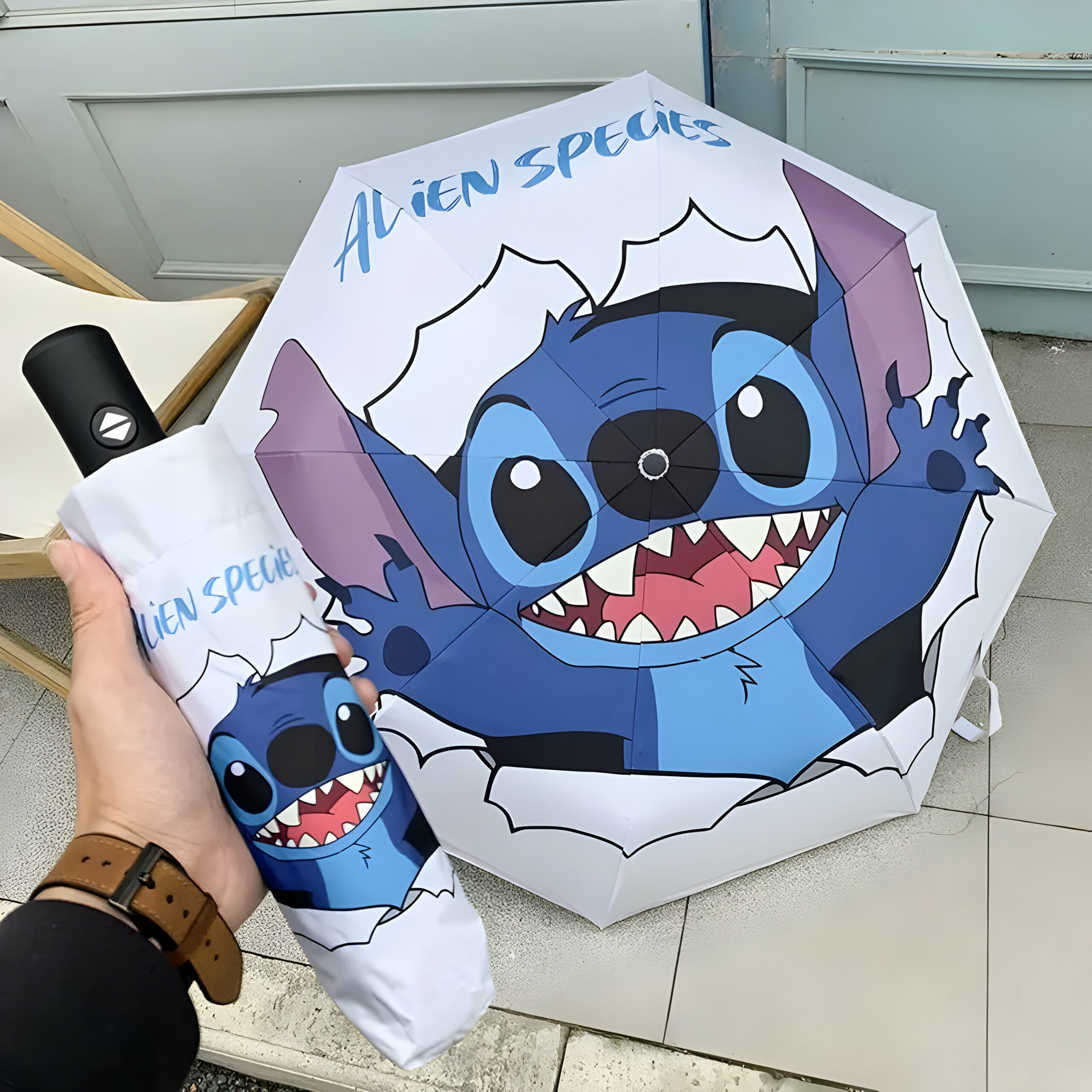 Parapluie automatique Disney Stitch en polyester 108x56cm – Image 2