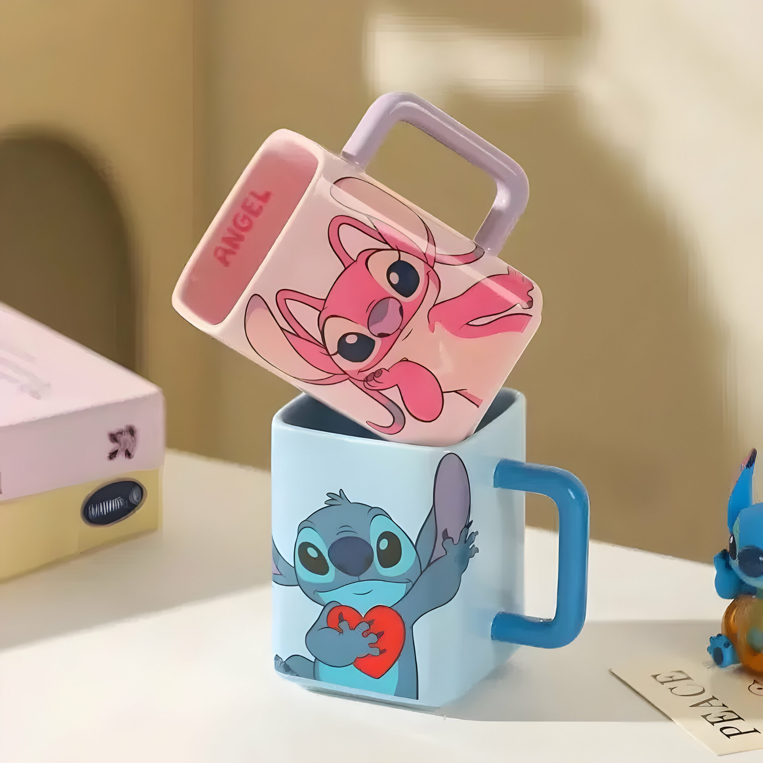 Mug carré Disney Stitch et Angel en céramique – Image 3