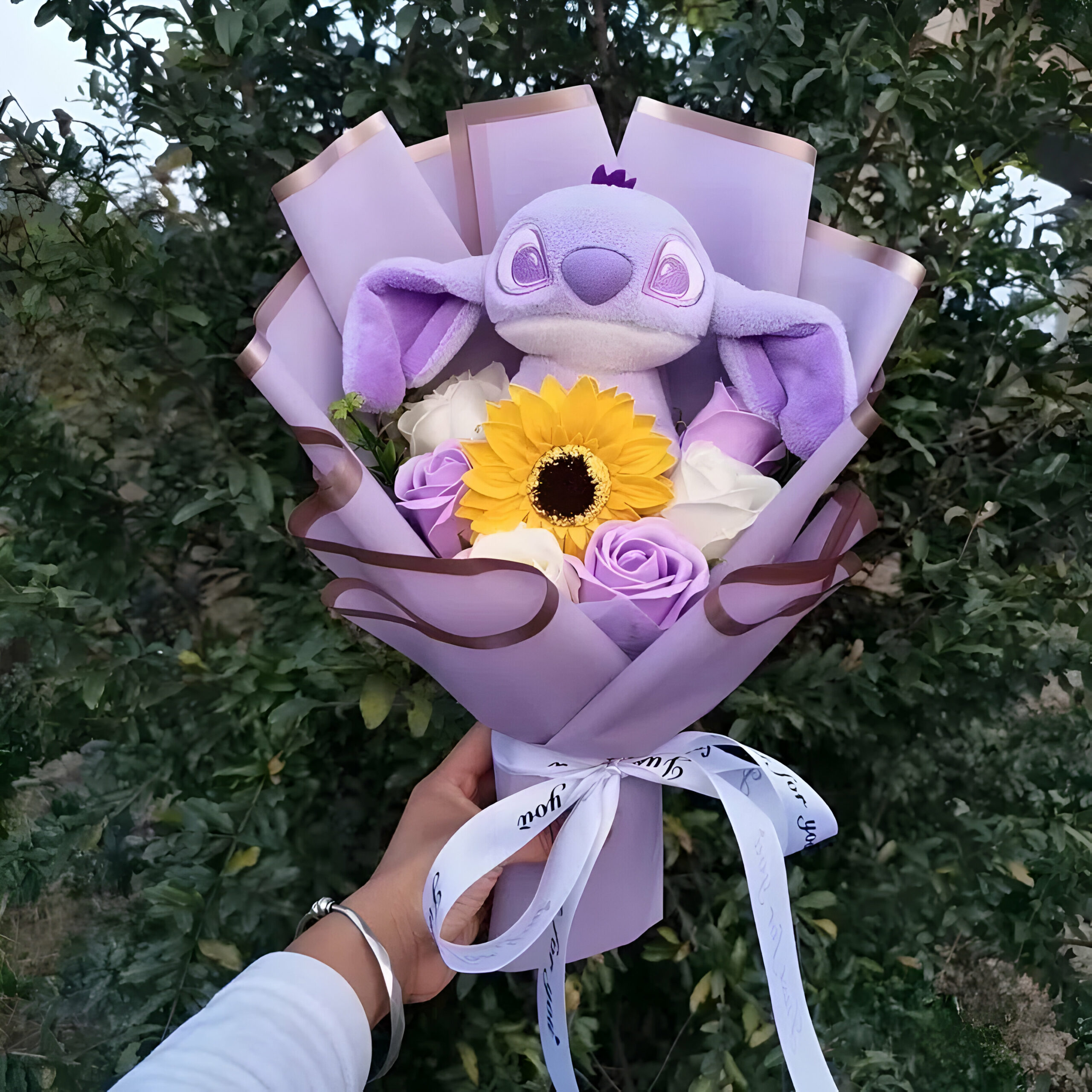 Bouquet Stitch en peluche coton 35cm – Image 4